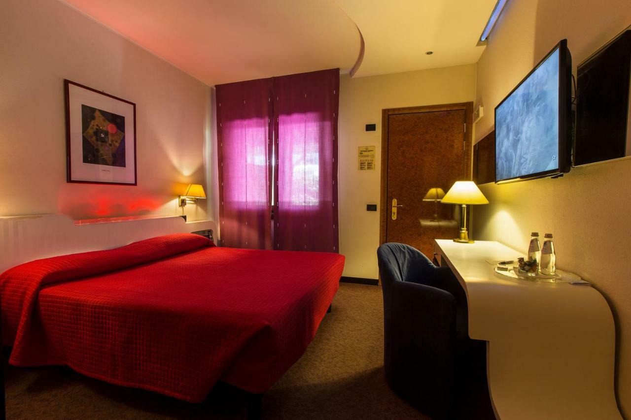 Hotel Motel K Casei Gerola Exterior photo